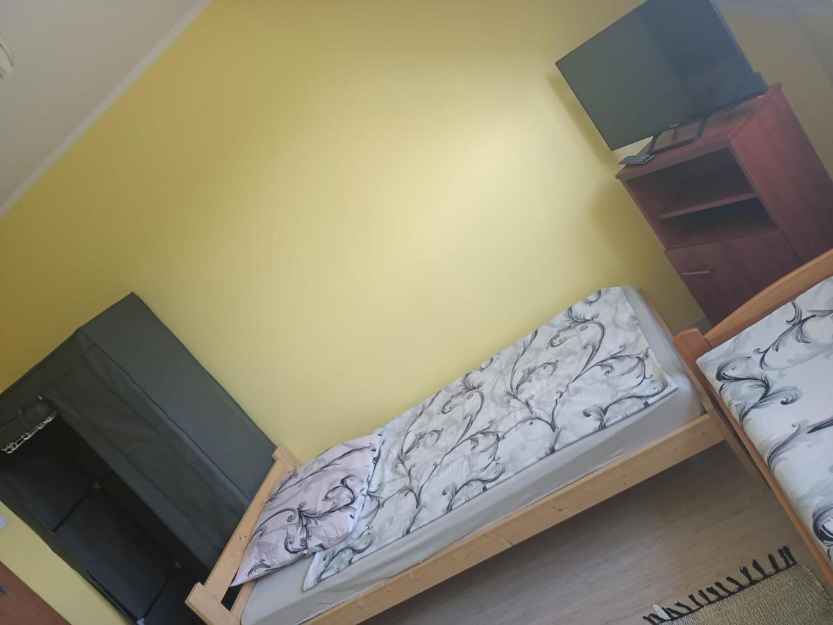 Pokoje U Izy Stare Kiejkuty Szczytno  Exterior photo